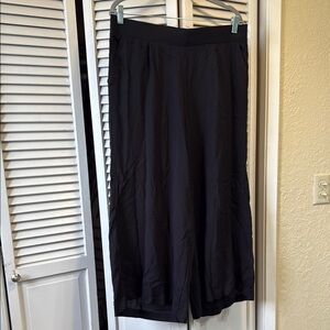 Black Wide-Leg Pants